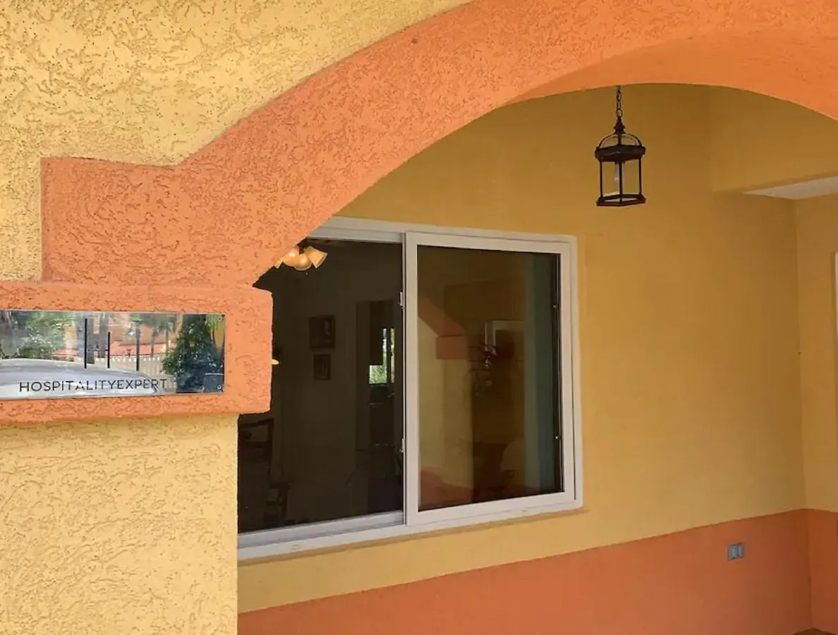 Holiday home New 3-Bed On Hip Strip, Beach Access, Sleeps 8 Montego Bay